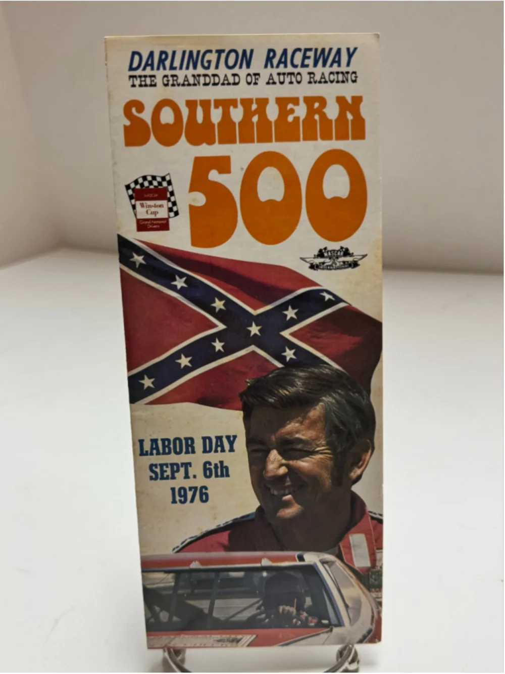 Vintage 1976 Darlington Raceway Southern 500 NASCAR Program / Flyer